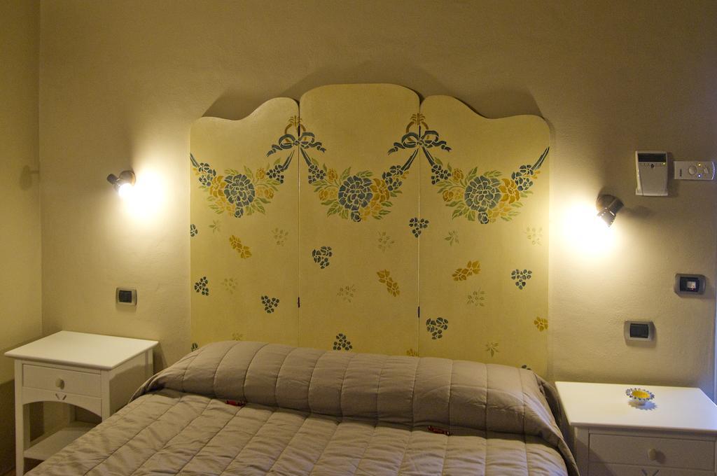 Corte Breda, Agriturismo Bed&Breakfast Chiari Habitación foto